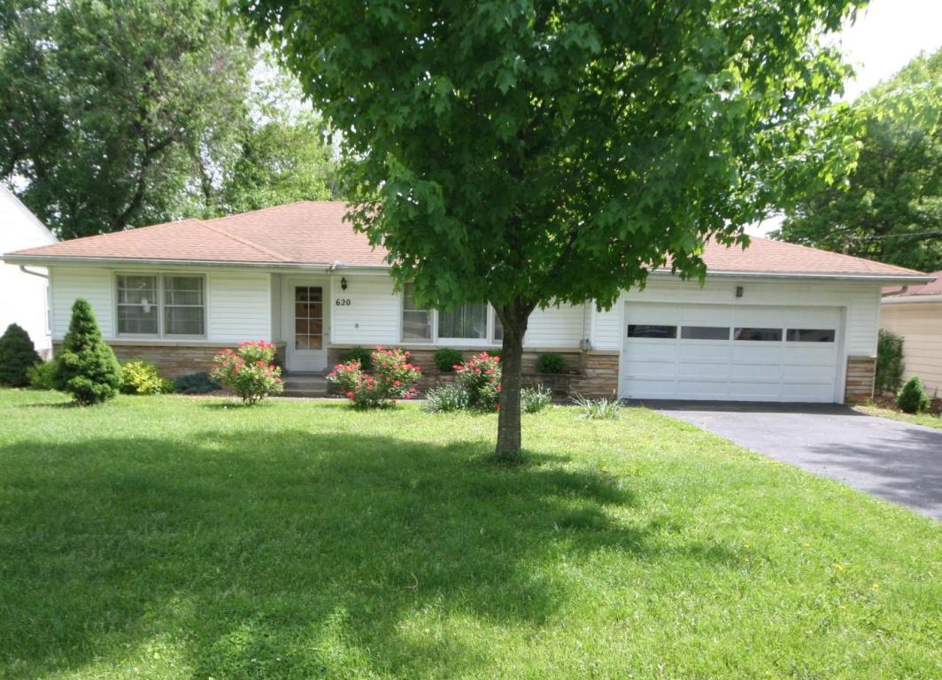 620 E Seminole St, Springfield, MO 65807 photo 1