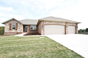 4805 W Silo Hills Dr, Springfield, MO 65802 photo 1