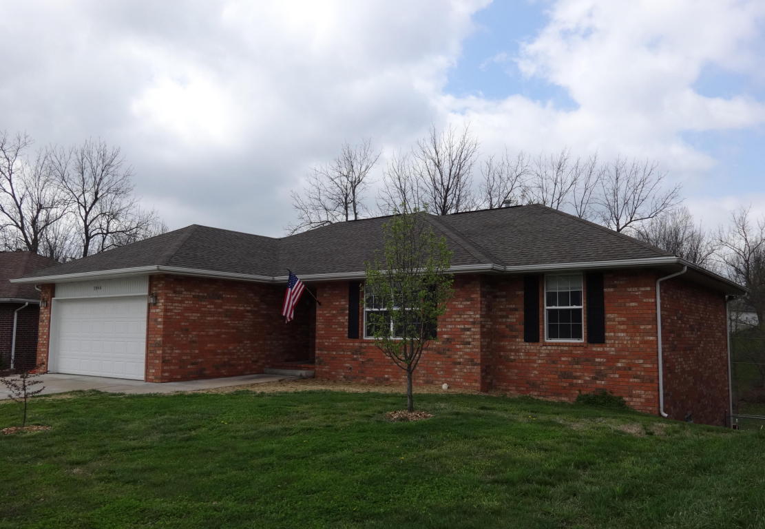 3940 W Parkridge Cir, Springfield, MO 65802 photo 1
