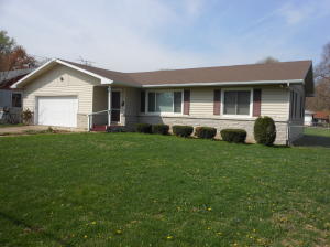 433 S Belcrest Ave, Springfield, MO 65802 photo 1