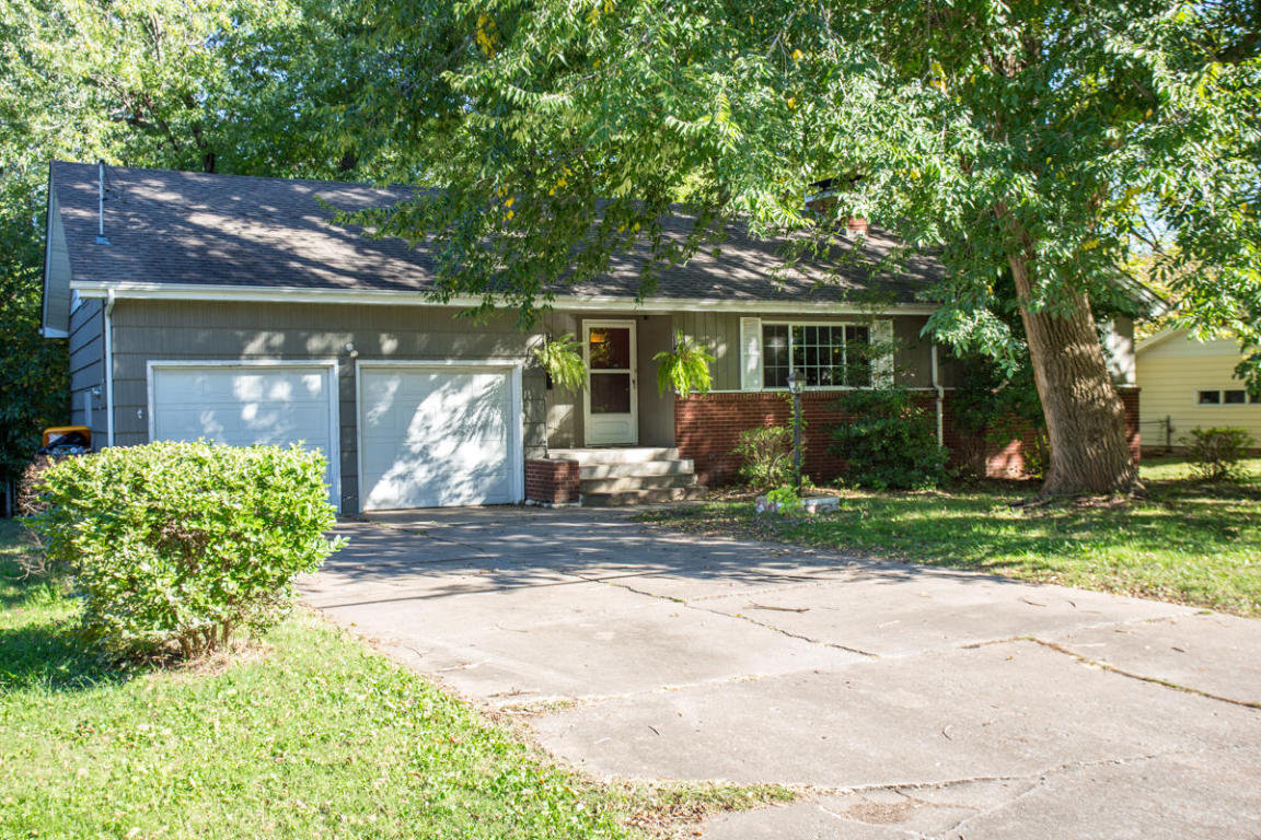 2018 S Prairie Ln, Springfield, MO 65804 photo 1