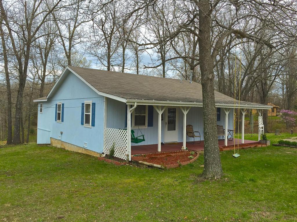224 Odessa Dr, Marshfield, MO 65706 photo 1