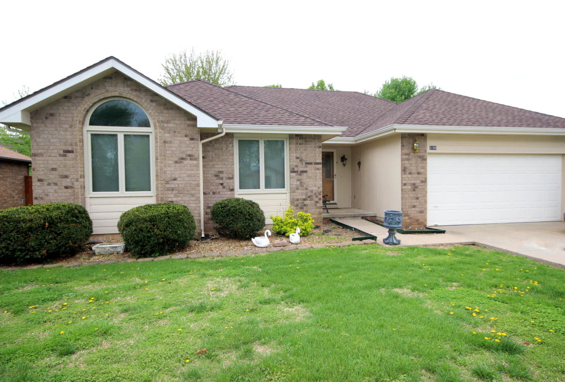3198 W Primrose St, Springfield, MO 65807 photo 1