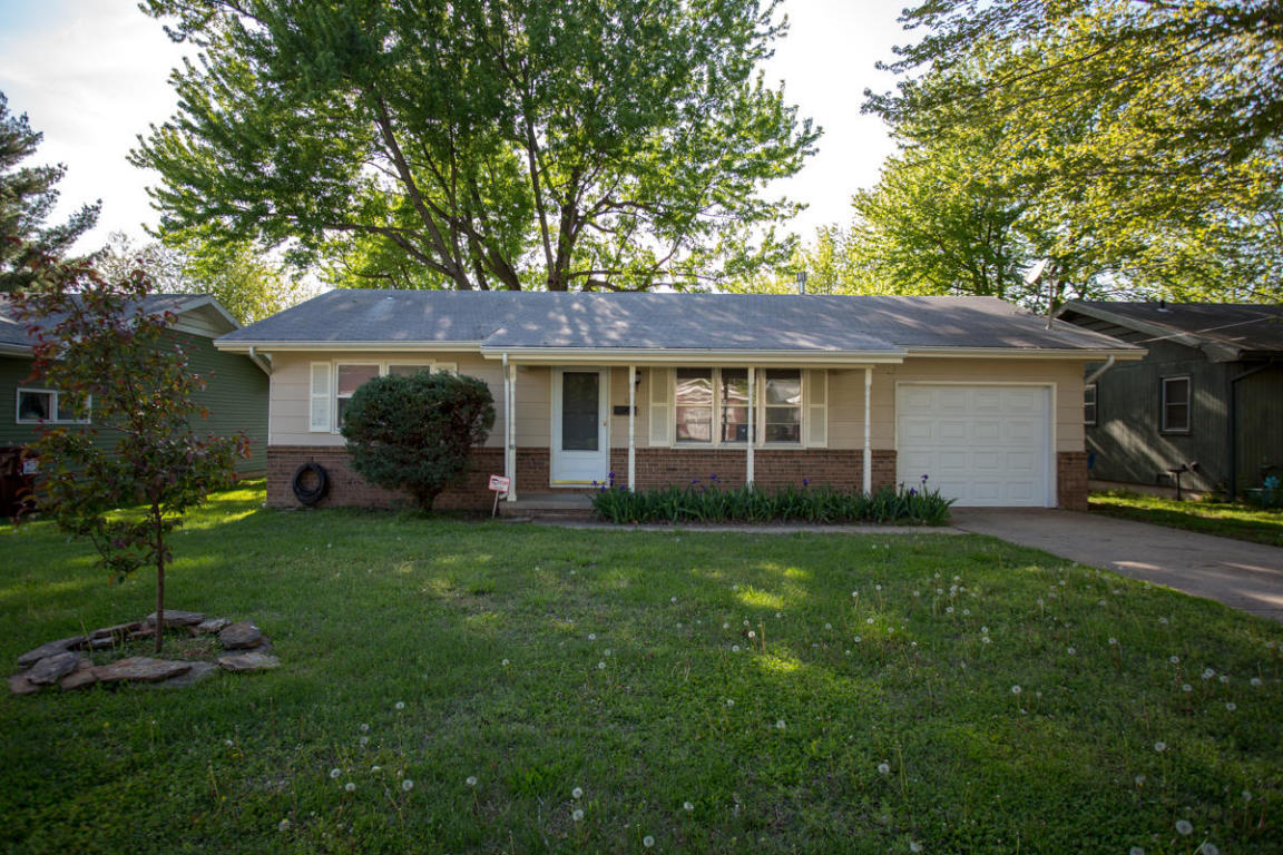 1341 S Ventura Ave, Springfield, MO 65804 photo 1