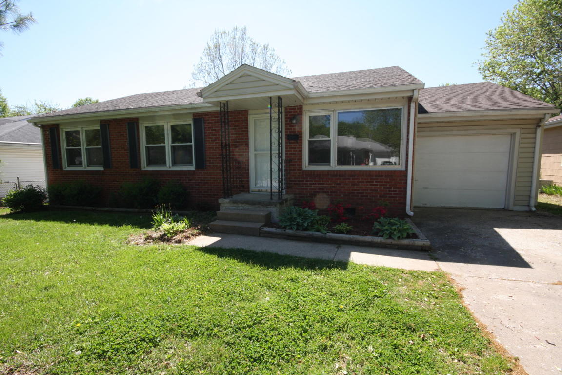 1925 S Collinson Ave, Springfield, MO 65804 photo 1
