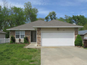 1027 E Talmage St, Springfield, MO 65803 photo 1