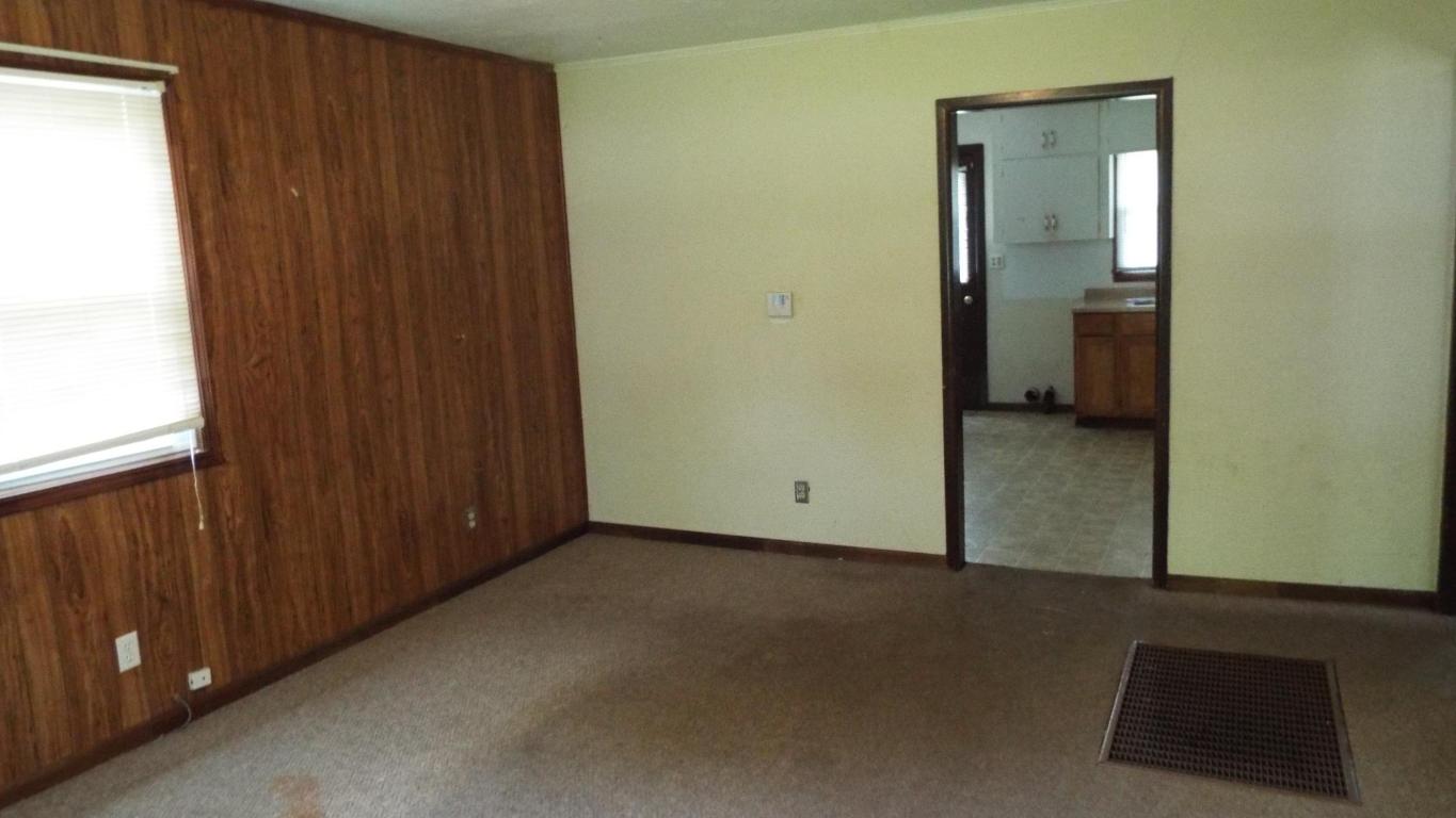 2960 W Madison St, Springfield, MO 65802 photo 1