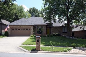 4942 S Bothwell Ave, Springfield, MO 65804 photo 1