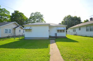 1165 S Kimbrough Ave, Springfield, MO 65807 photo 1