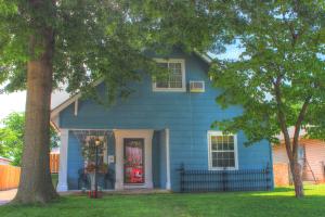 1732 W Chestnut St, Springfield, MO 65802 photo 1
