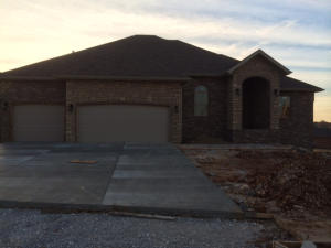 4696 E Hidden Oak Pl, Springfield, MO 65802 photo 1