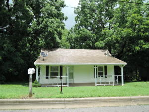 301 E Jackson St, Ozark, MO 65721 photo 1