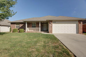 3945 W Greenwood, Springfield, MO 65807 photo 1