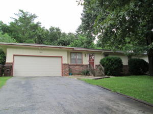 944 S Mission Ave, Springfield, MO 65809 photo 1