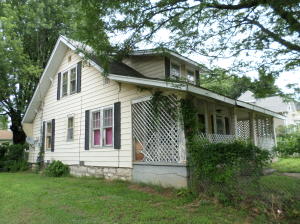 903 W Webster St, Springfield, MO 65802 photo 1