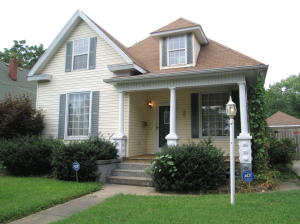 815 W Webster St, Springfield, MO 65802 photo 1