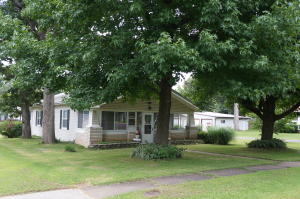 912 5th St, Monett, MO 65708 photo 1