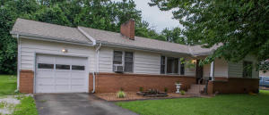 1904 S Link Ave, Springfield, MO 65804 photo 1