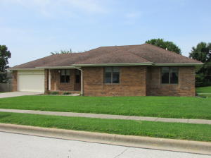 2100 E Lee St, Republic, MO 65738 photo 1
