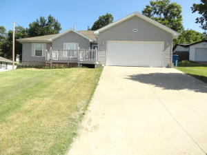 143 Brook Ct, Branson, MO 65616 photo 1