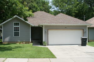 906 N Glenn Ave, Springfield, MO 65803 photo 1