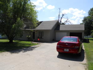817 Morgan Ave, Aurora, MO 65605 photo 1