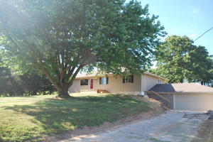 4269 E Farm Road 104, Springfield, MO 65803 photo 1