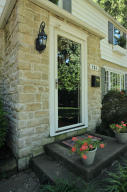 734 S Kickapoo Ave, Springfield, MO 65804 photo 2