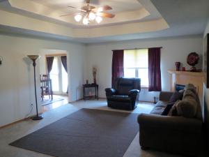 796 Fox Creek Rd, Willard, MO 65781 photo 4