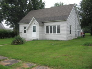 304 W Third St, Miller, MO 65707 photo 1