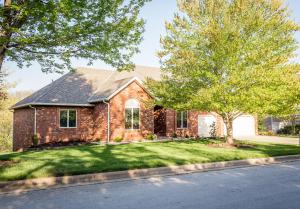 4814 S Bellhurst Ave, Springfield, MO 65804 photo 1