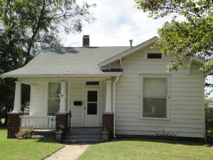 2041 N Ramsey Ave, Springfield, MO 65803 photo 1
