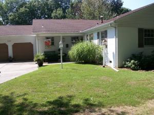 2439 S Rogers, Springfield, MO 65804 photo 1