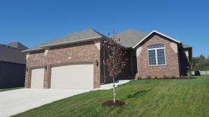 1617 Oakfair Pl, Springfield, MO 65802 photo 1