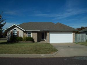 1102 Woodland, Monett, MO 65708 photo 1