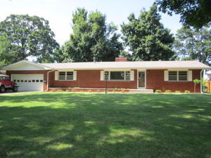 2761 E Normandy St, Springfield, MO 65804 photo 1