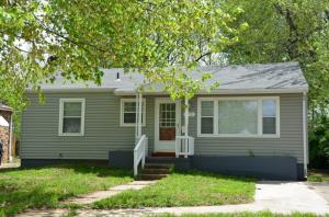 1476 E University St, Springfield, MO 65804 photo 1