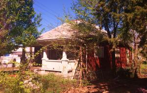 1738 N Clay Ave, Springfield, MO 65803 photo 1