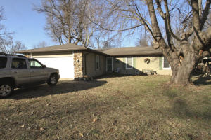 3451 W El Castile St, Springfield, MO 65807 photo 1