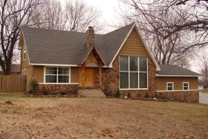 612 Ventura Ave, Monett, MO 65708 photo 1