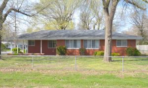 2943 E Walnut St, Springfield, MO 65802 photo 1