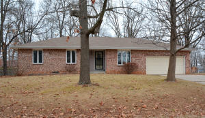 1035 W Beverly Hills Dr, Springfield, MO 65803 photo 1