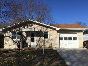 2643 E Pacific St, Springfield, MO 65803 photo 1