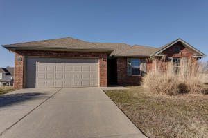 795 E Jordan Ct, Nixa, MO 65714 photo 1