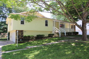 2536 S Brandon Ave, Springfield, MO 65809 photo 1