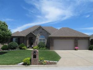 706 Cascades Dr, Nixa, MO 65714 photo 1