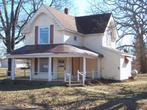 311 W Fourth St, Mountain View, MO 65548 photo 1