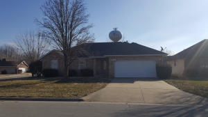 306 N Maplecrest Dr, Nixa, MO 65714 photo 1