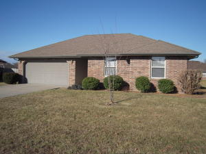 1201 E Lily Dr, Ozark, MO 65721 photo 1