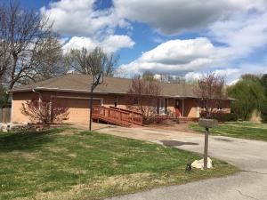 409 E Glendale St, Aurora, MO 65605 photo 1